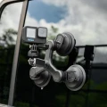 Uchwyt do kamer sportowych PGYTECH trójramienny z mocowaniem Suction Cup_1.webp