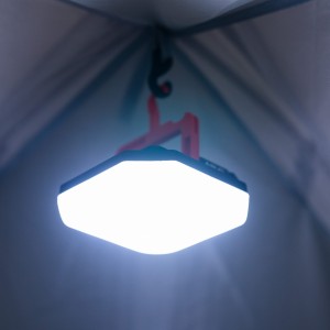 LAMPA KEMPINGOWA USB 220 LM NILS CAMP NC0007