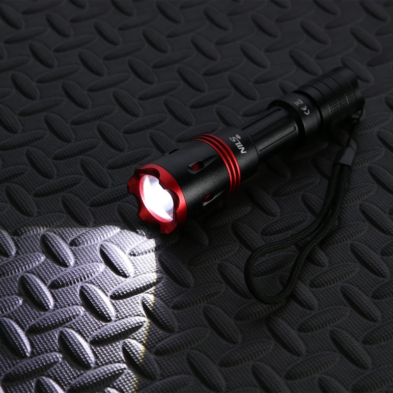 LATARKA LED USB-C, 1x 18650, 1000 LM NILS CAMP NC0004