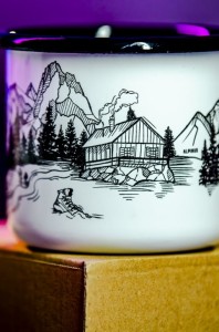 Kubek emaliowany Alpinus niedźwiedź 350ml