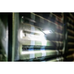 Latarka LED Newell EDC Nyks Solid - czarna