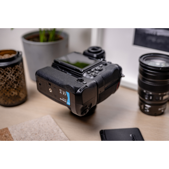 Battery Pack Newell MB-N12 do Nikon