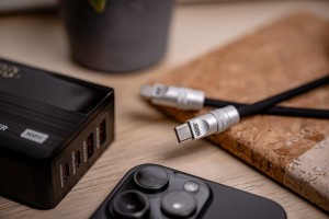Kabel Newell USB-C - USB-C 100 W, 2 m, silikonowy, czarny_05_HD.jpg