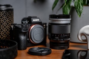 Obiektyw Voigtlander Portrait Heliar 75 mm f_1,8 do Sony E_08_HD.jpg