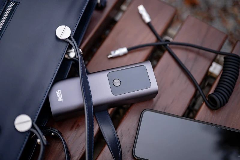 Power Bank Newell Vayu 27000 mAh PD 140 W_17_HD.jpg