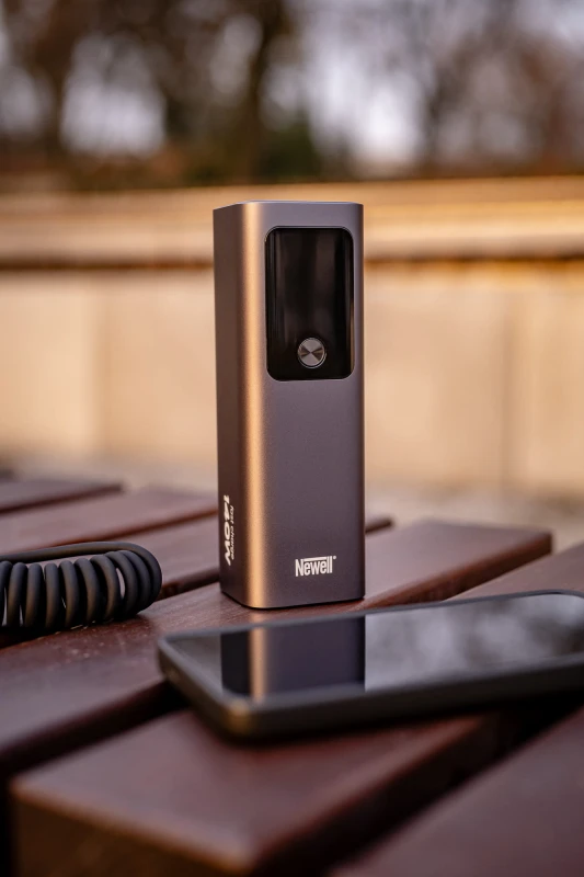 Power Bank Newell Vayu 27000 mAh PD 140 W_23_HD.jpg