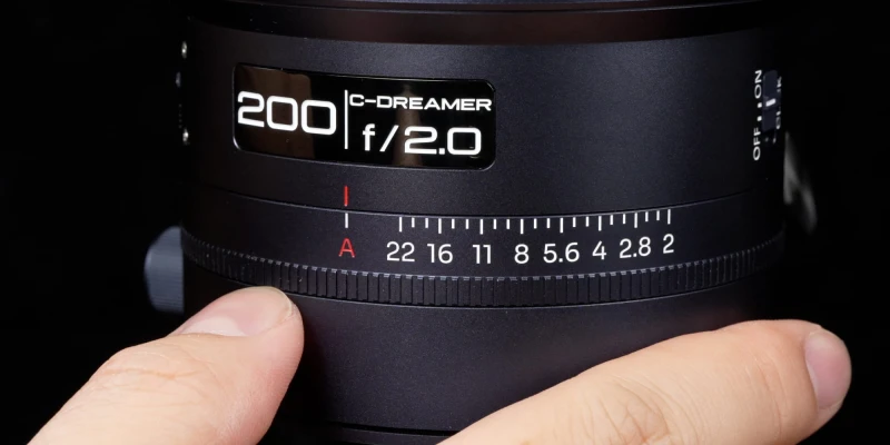 Grafika - Obiektyw Laowa C-Dreamer 200 mm f_2 AF FF do Sony E_09.jpg