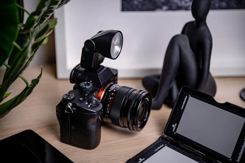 Lampa błyskowa Newell Elea Mini_12_HD.jpg