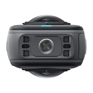 Kamera Insta360 X5