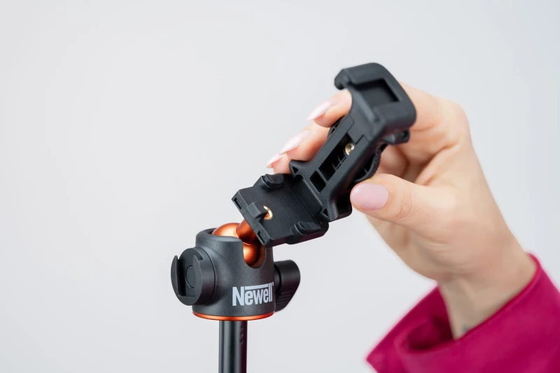 Statyw Newell z funkcją monopodu M-Pod_12_HD.jpg