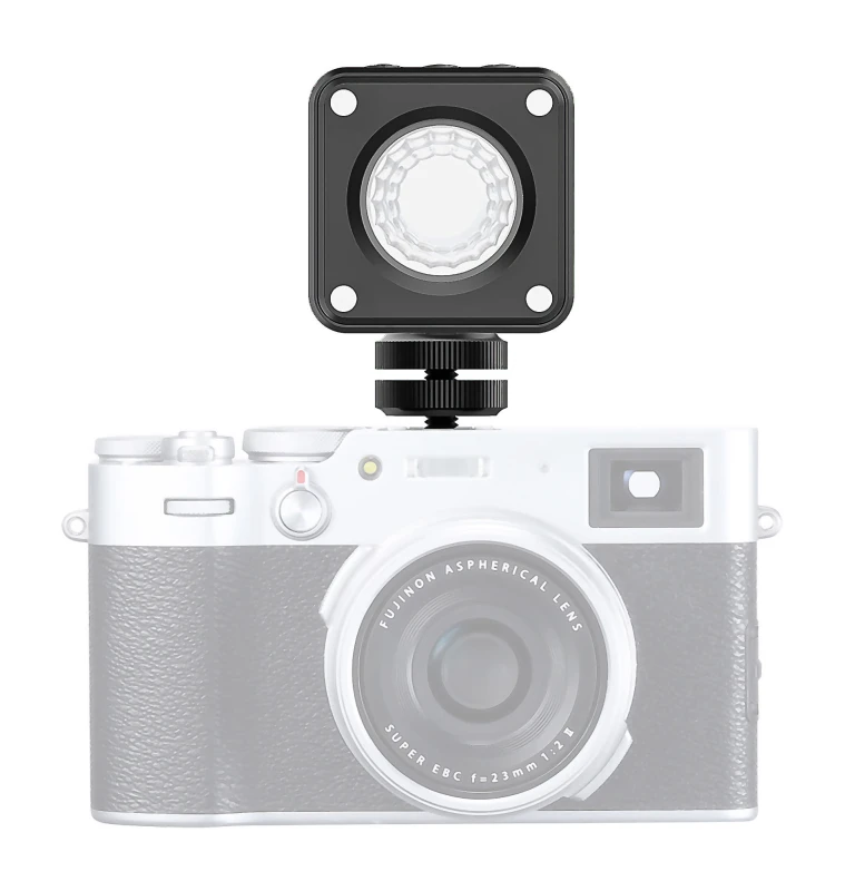 Lampa LED Ulanzi L2 - RGB_08_HD.jpg