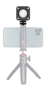 Lampa LED Ulanzi L2 - RGB_09_HD.jpg