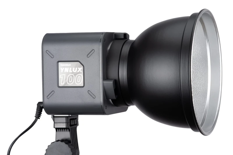 Lampa LED Yongnuo LUX100 Kit - WB (3200 K - 5600 K)_05_HD.jpg