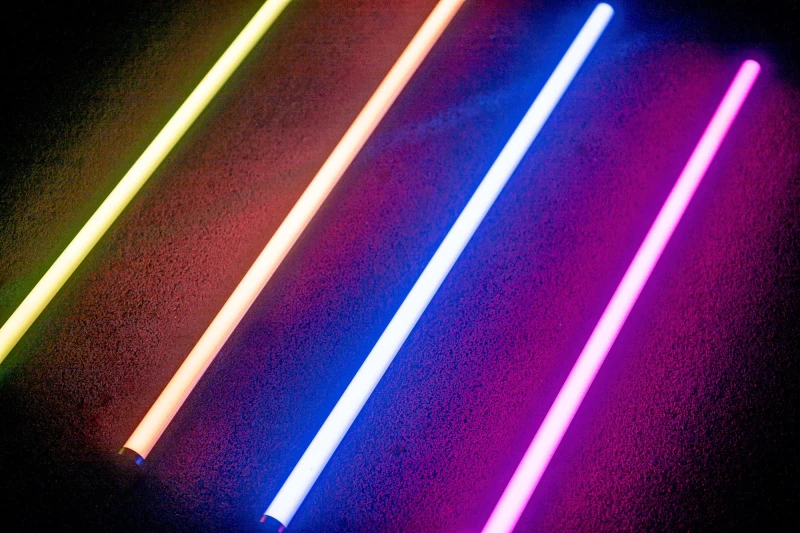 Lampa LED Newell RGB Kathi Max_13_HD.jpg