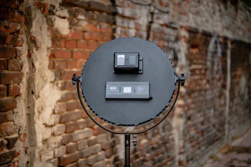 Lampa LED Newell Air Artha XL RGB RC APP_19_HD.jpg