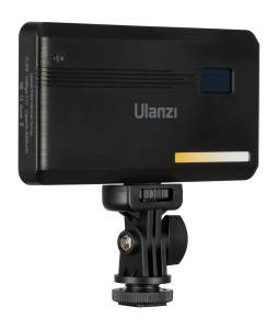 Lampa LED Ulanzi VL200 - WB (2500 K - 9000 K)_06_HD.jpg