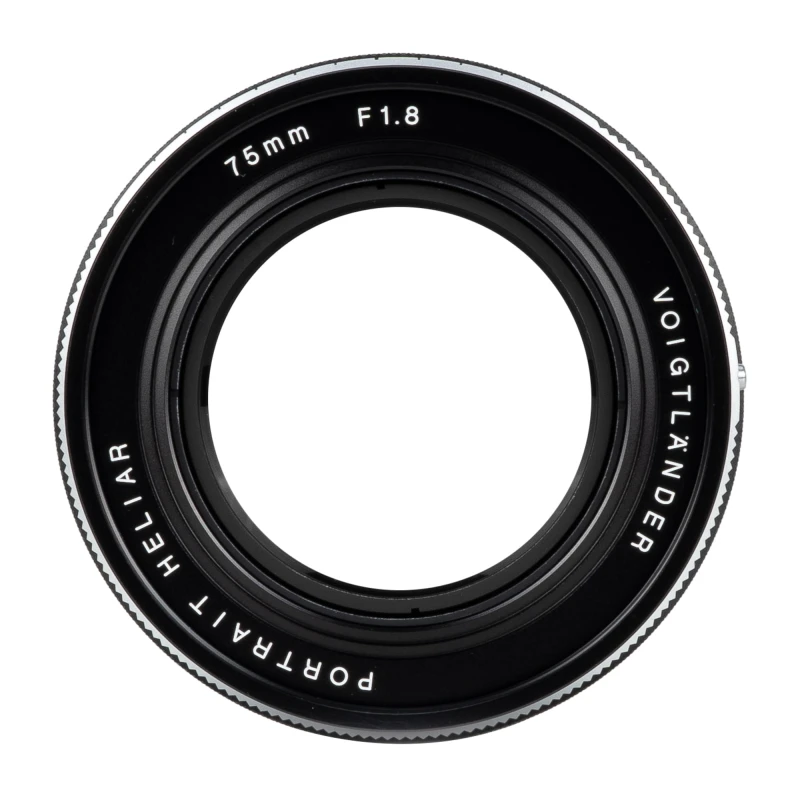 Obiektyw Voigtlander Portrait Heliar 75 mm f_1,8 do Canon RF_03_HD.jpg