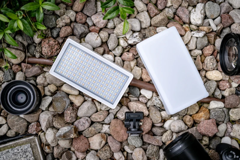 Lampa LED Newell Arya RGB 40 W_13_HD.jpg