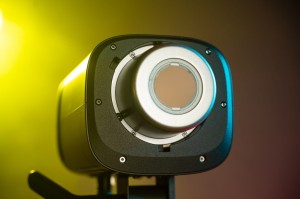 Lampa LED Amaran 300c - szara_32_HD.jpg