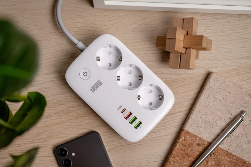 Listwa zasilająca Newell Power Office WiFi PD 30W_15_HD.jpg