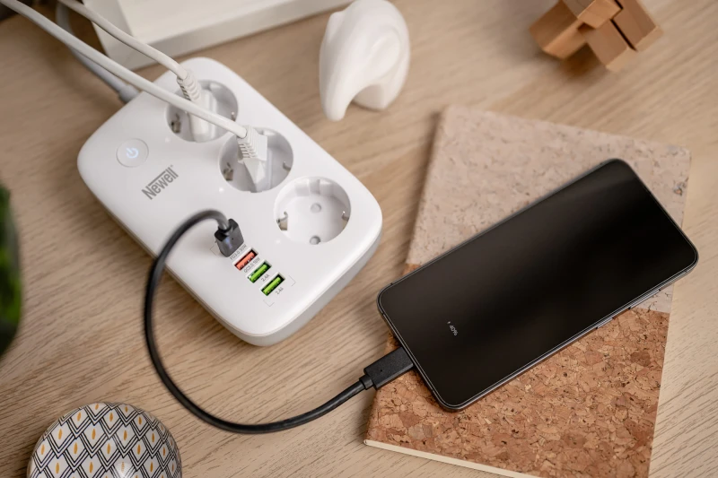 Listwa zasilająca Newell Power Office WiFi PD 30W_19_HD.jpg