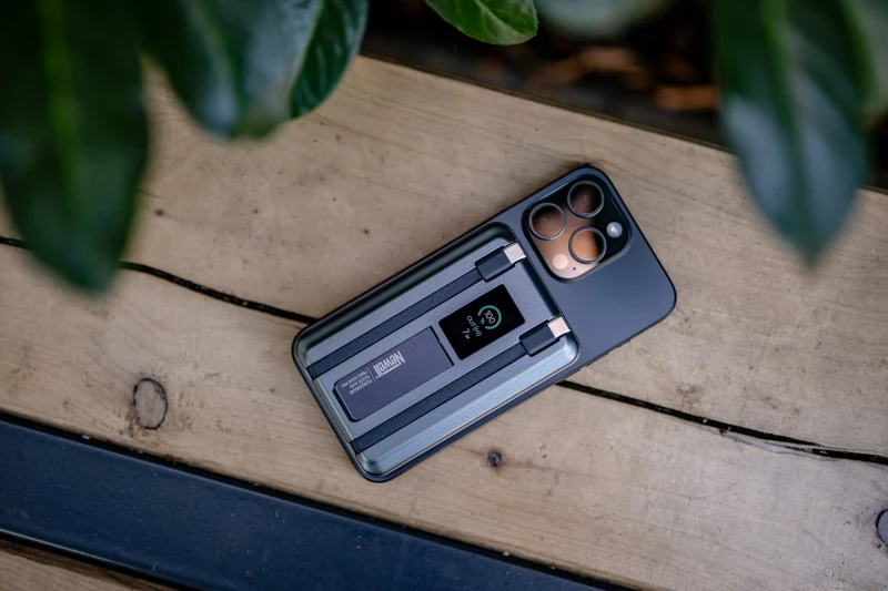 Power Bank Newell MS-10000 Pro MagSafe 10000 mAh 2x USB-C - szary_22_HD.jpg