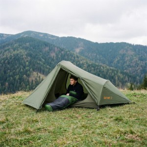 ŚPIWÓR NILS CAMP ULTRA LIGHT CZARNO-ZIELONY NC1705
