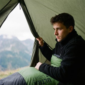 ŚPIWÓR NILS CAMP ULTRA LIGHT CZARNO-ZIELONY NC1705