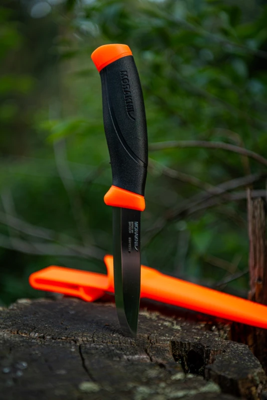 Nóż Morakniv® Companion F Orange - Stainless Steel - Pomarańczowy_3.jpg