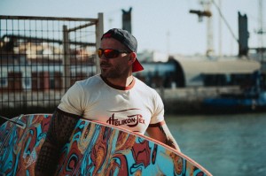 T-shirt (Catch the spirit) - Sand_1.jpg