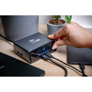 Ładowarka sieciowa Newell GaN 240 W TFT - EU