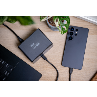 Ładowarka sieciowa Newell GaN 240 W TFT - EU