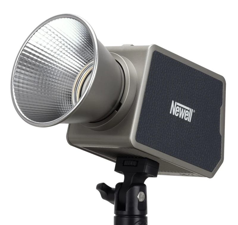 Lampa LED Newell Zora 90 RGB_05_HD.jpg