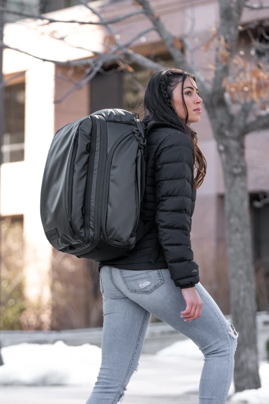 plecak-wandrd-transit-travel-backpack-35-l-czarny (6).jpg