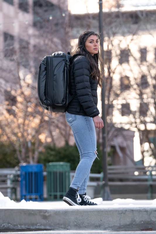 plecak-wandrd-transit-travel-backpack-35-l-czarny (8).jpg