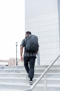 plecak-wandrd-transit-travel-backpack-35-l-czarny (33).jpg