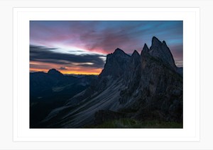 SECEDA O WSCHODZIE SŁOŃCA biała rama.jpg