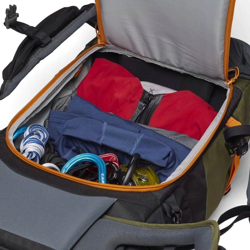 bags-lowepro-photosport-x-lp37475-pww-personal-gear.jpg
