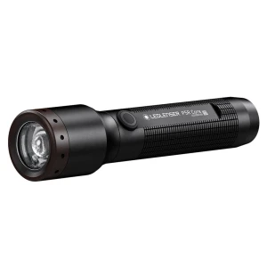 Latarka Ledlenser P5R Core o mocy 500 LM, zasięg 250 m.