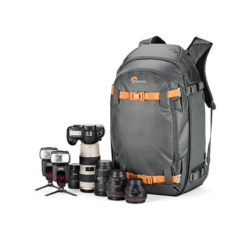 camera-backpack-whistler-bp-450-aw-lp37227-left-canon5dmk4.jpg